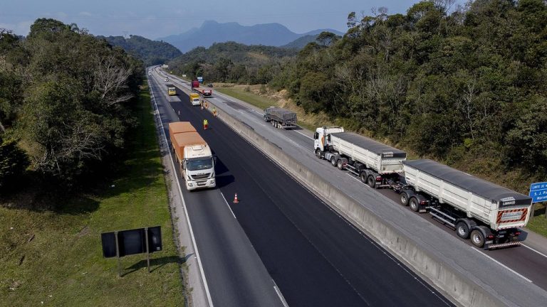 Acompanhe as rodovias sob concessão da EPR Litoral Pioneiro com obras no pavimento entre os dias 29 de setembro e 4 de outubro