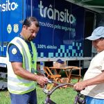 Projeto Trânsito+ realiza ação com ciclistas na BR-277