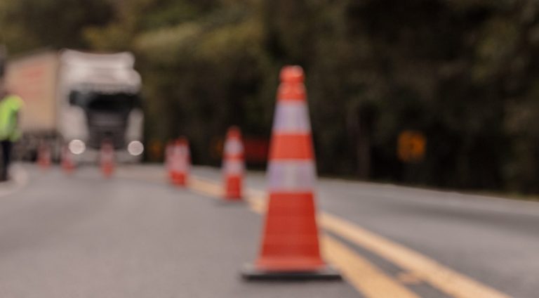 Operação especial para detonação de rochas altera fluxo na BR-153 nesta sexta-feira