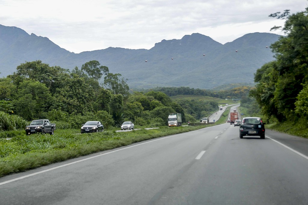 Corpus Christi e viagens de junho reforçam alerta para direção segura nas rodovias