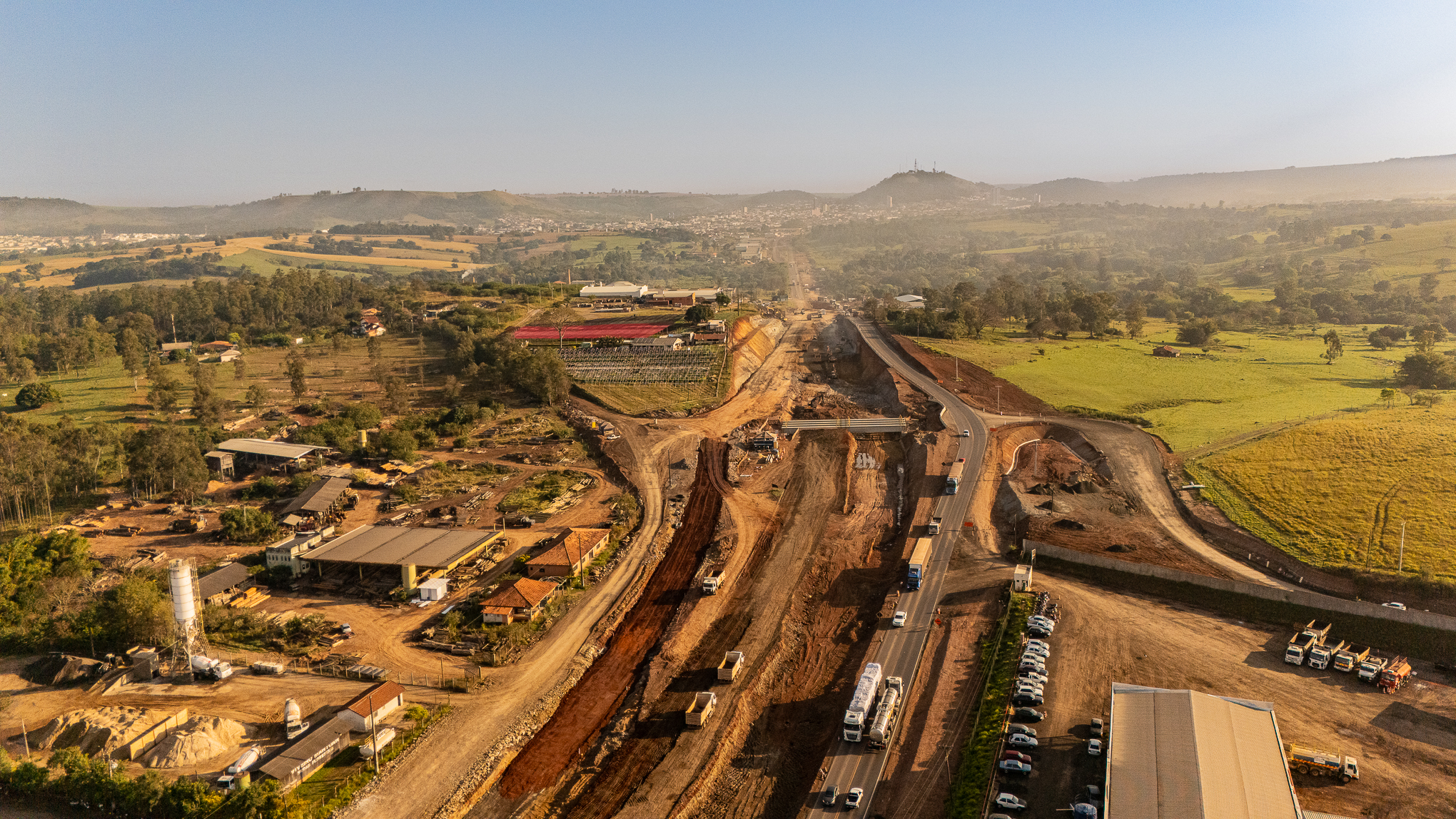 EPR Litoral Pioneiro orienta motoristas sobre tráfego nos trechos com obras durante o feriado 