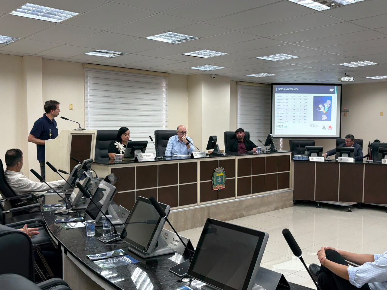 EPR Litoral Pioneiro e Câmara Municipal de Paranaguá têm encontro para tratar sobre obras de requalificação de rodovias no município