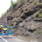 EPR Litoral Pioneiro realiza operações preventivas para estabilização de encostas nas rodovias PR-239, PR-092 e BR-277 